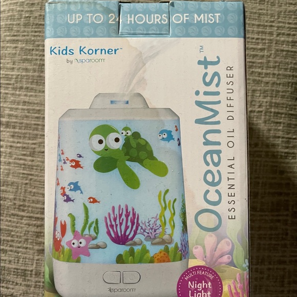 Oceanmist Essential Oil Diffuser and Nightlight - Picture 4 of 5